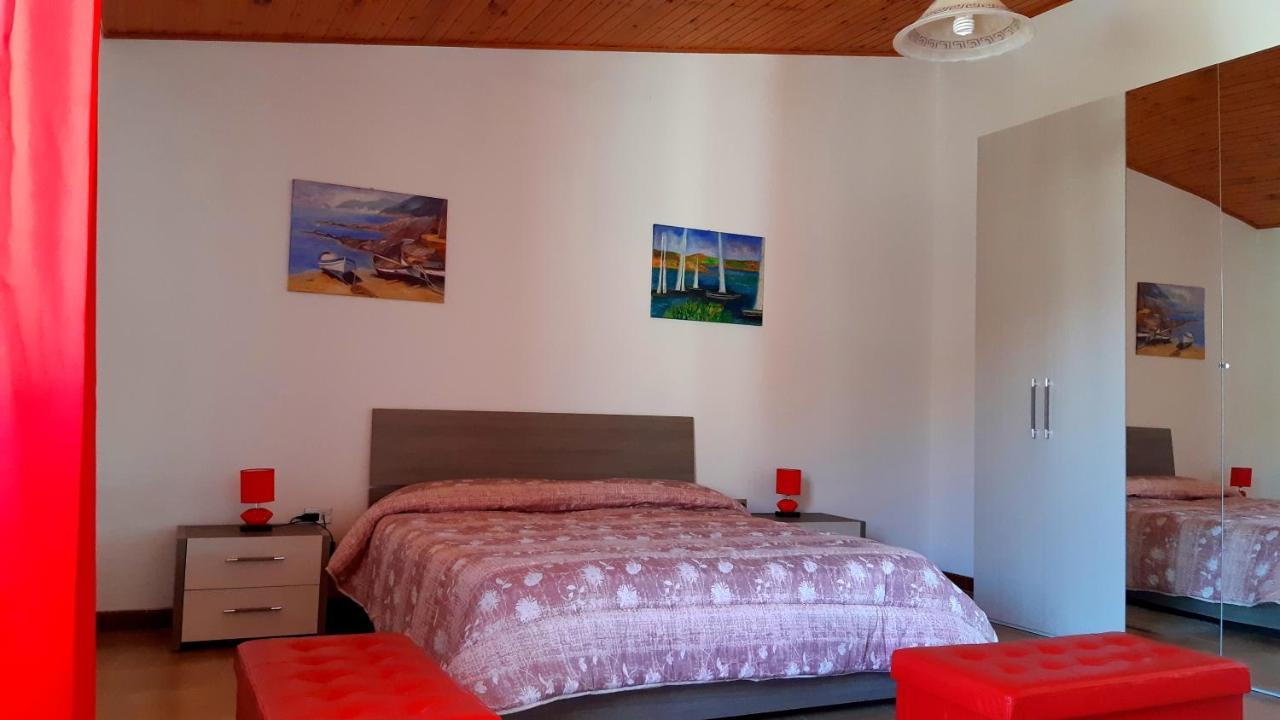 Villa Mare&Monti Telti Esterno foto